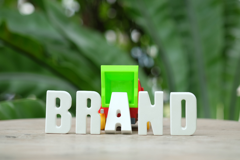Logo & Brand Identity