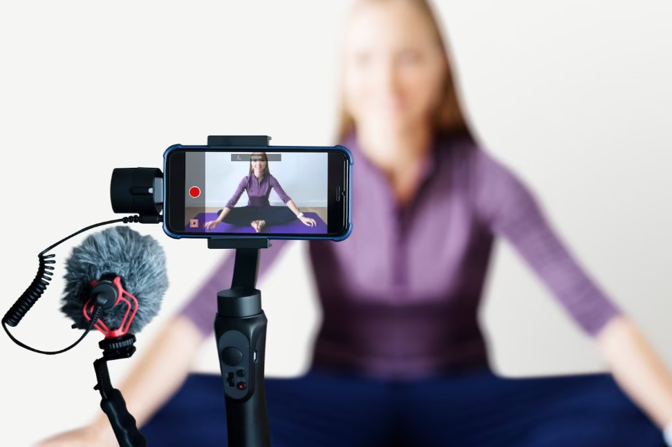 Strategies for Maximizing Impact with Social Media Videos