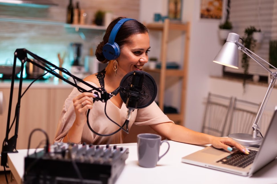 A Detailed Look into Podcast Editing Freelance Services